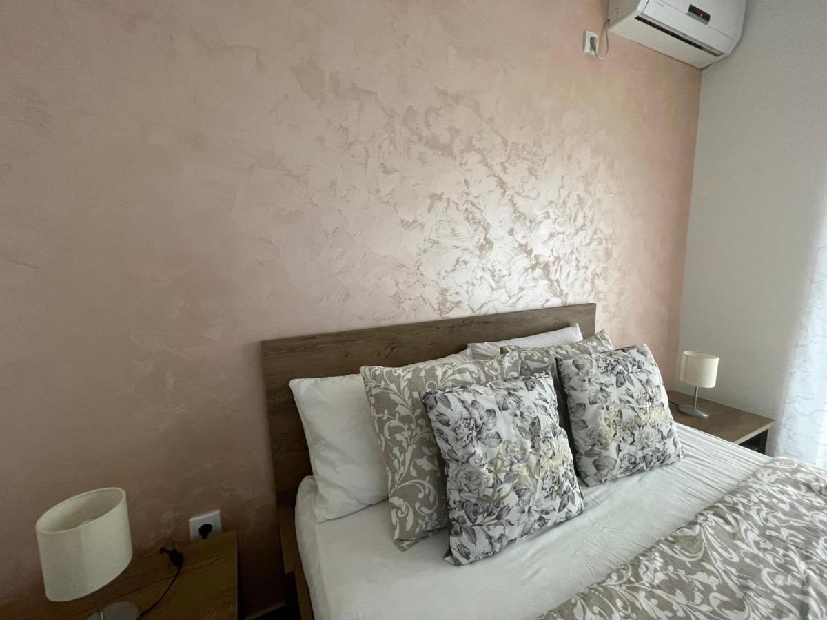 Apartament Apartman 1 Sremska Mitrovica Zewnętrze zdjęcie